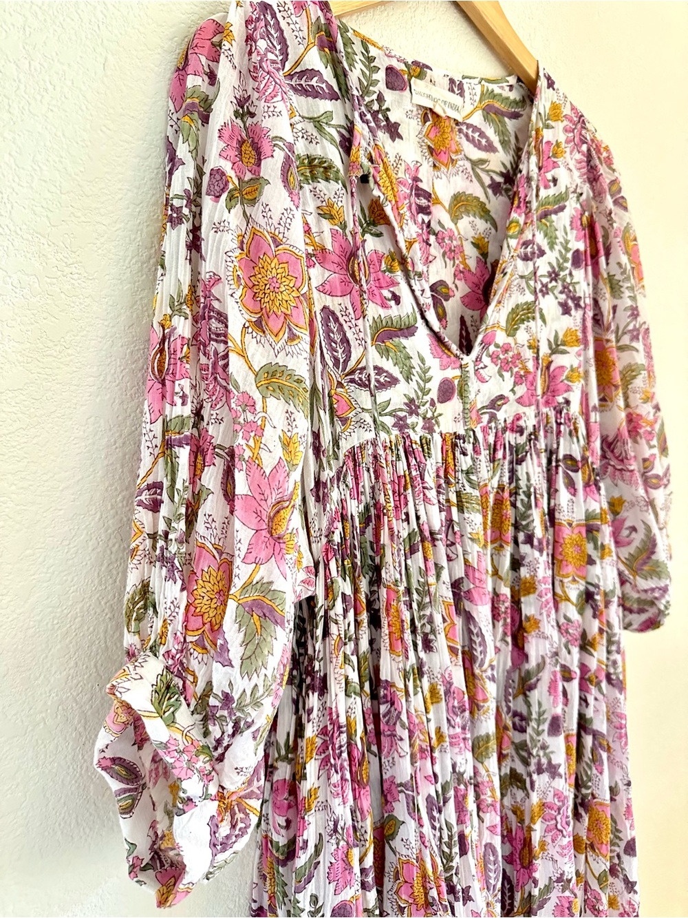 Daughters of India Kyra Maxi Dress Fuchsia Bloom Pink Floral M EUC - Picture 10 of 11